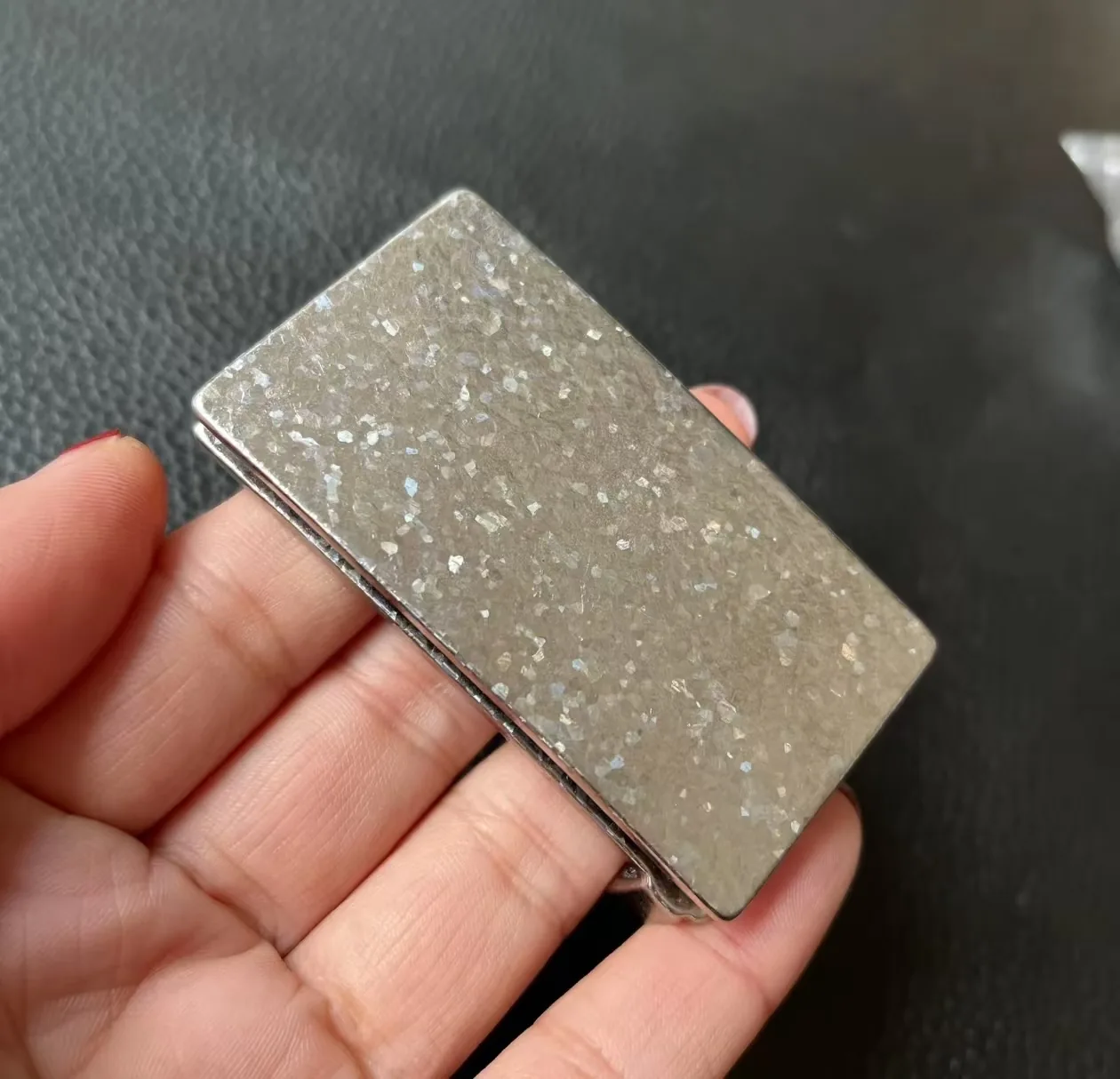 钛砧板烧结冰花处理